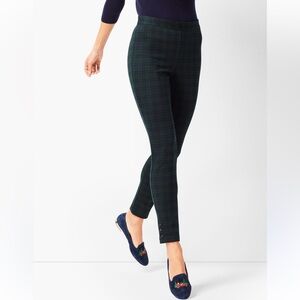 Talbots Ankle Snap Pointe Plaid Holiday Leggings